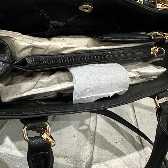 Anne Klein Black Satchel NWT - Picture 6 of 8